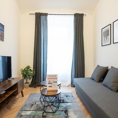 Modern Hotel-Styled Apartment In The Second District Of Vienna. Екстер'єр фото