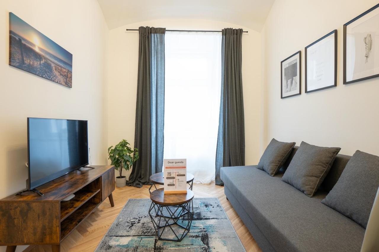 Modern Hotel-Styled Apartment In The Second District Of Vienna. Екстер'єр фото