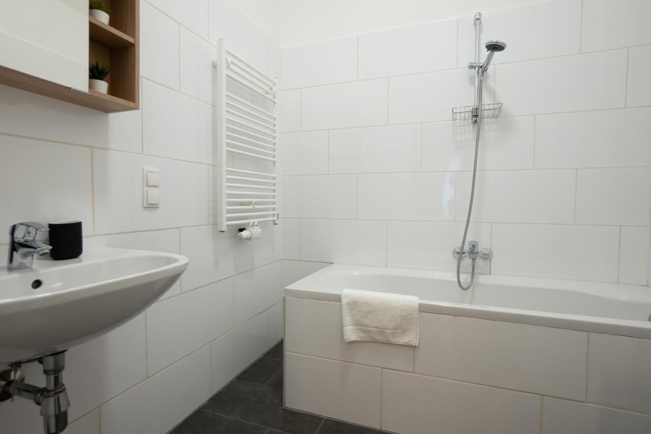 Modern Hotel-Styled Apartment In The Second District Of Vienna. Екстер'єр фото