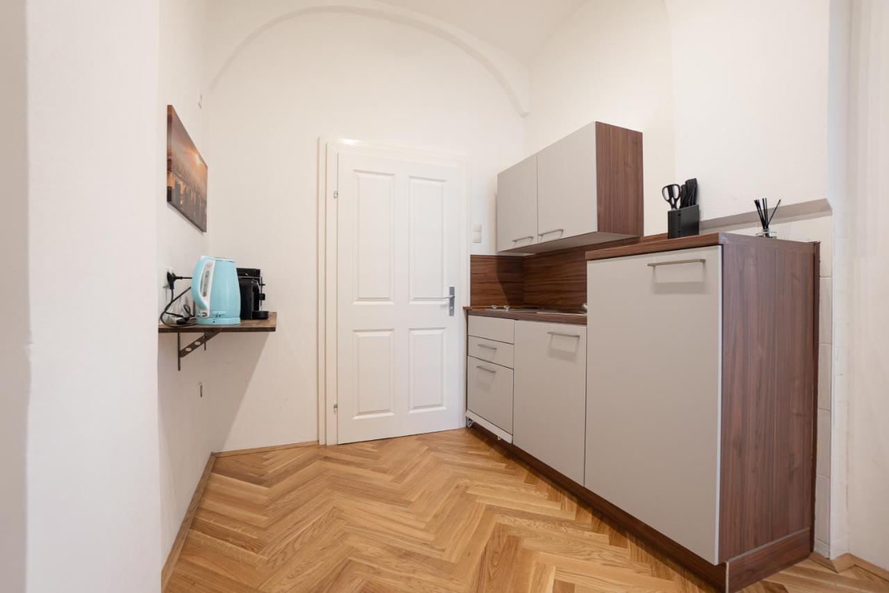 Modern Hotel-Styled Apartment In The Second District Of Vienna. Екстер'єр фото